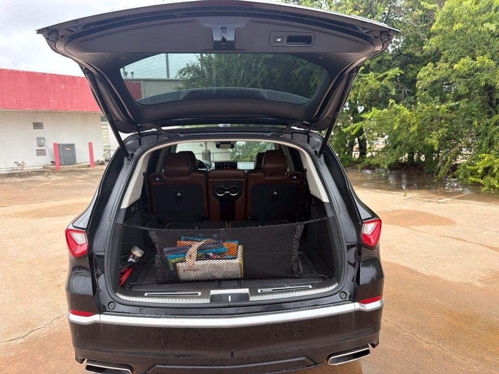 Used 2023 Acura MDX w/ Advance Package AWD/4WD image 10