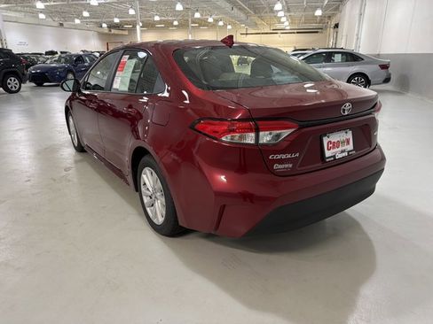 Used 2026 Toyota Corolla LE image 6