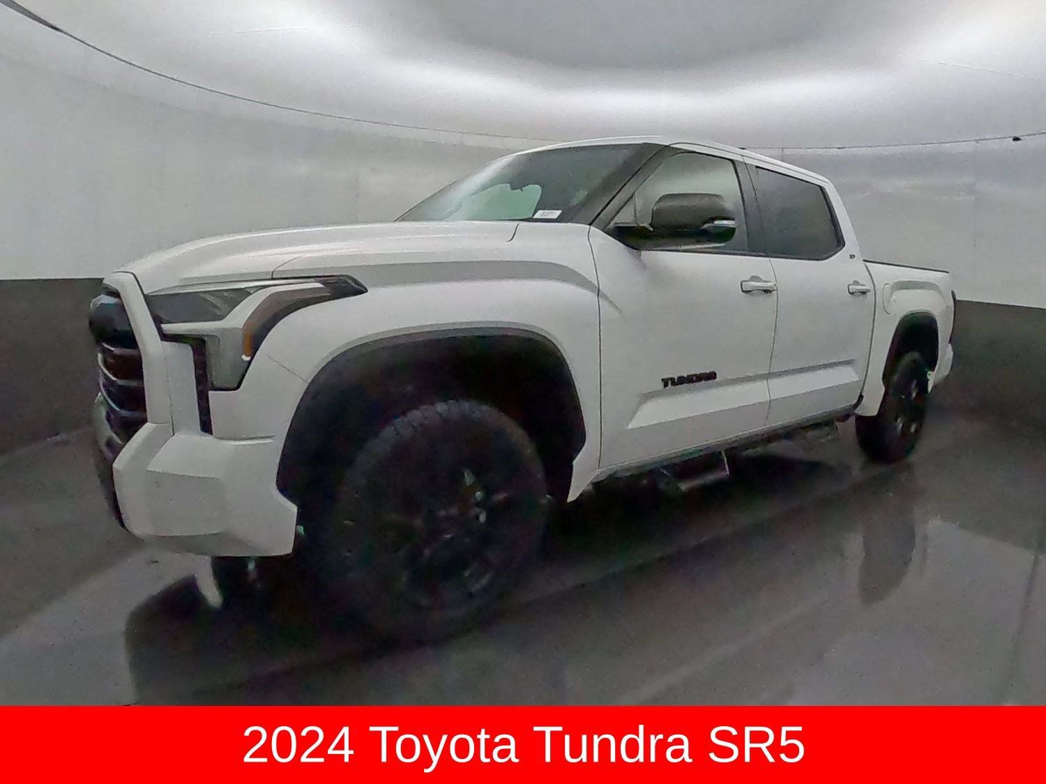 Used 2024 Toyota Tundra SR5 w/ SR5 Premium Package AWD/4WD image 4