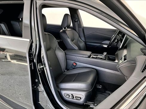 Used 2024 Lexus RX 350 Premium w/ Accessory Package (Z1) image 10