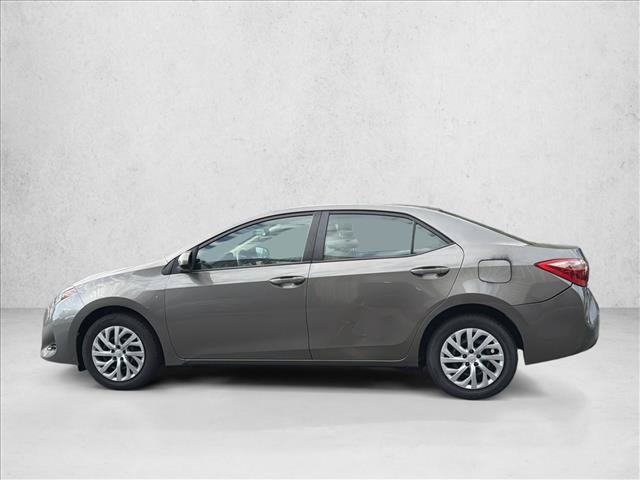 Used 2018 Toyota Corolla LE w/ Carpet Mat Package (TMS) FWD image 9