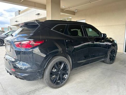 Used 2022 Chevrolet Blazer RS w/ Enhanced Convenience Package AWD/4WD image 3