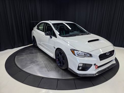 Used 2017 Subaru WRX STI AWD/4WD image 8