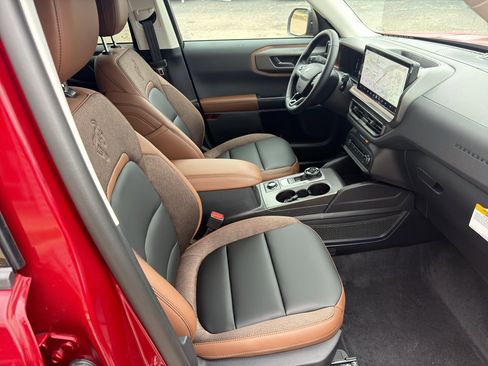 New 2026 Ford Bronco Sport Outer Banks w/ Outer Banks Tech Package+ image 12