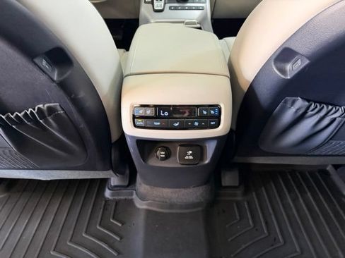 Used 2023 Hyundai Palisade Calligraphy w/ Cargo Package AWD/4WD image 39