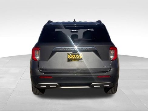 Certified 2023 Ford Explorer XLT w/ Equipment Group 202A AWD/4WD image 34