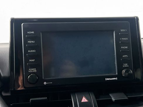 Used 2022 Toyota RAV4 LE FWD image 27