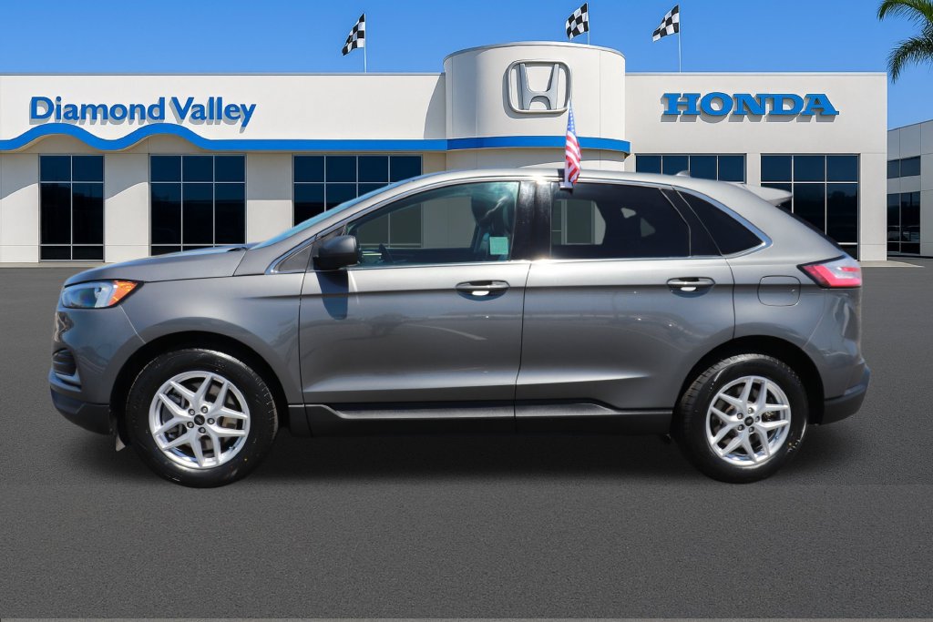 Used 2024 Ford Edge SEL AWD/4WD image 9