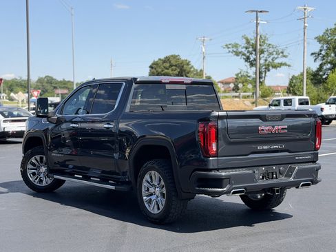 Used 2021 GMC Sierra 1500 Denali w/ Driver Alert Package II AWD/4WD image 6