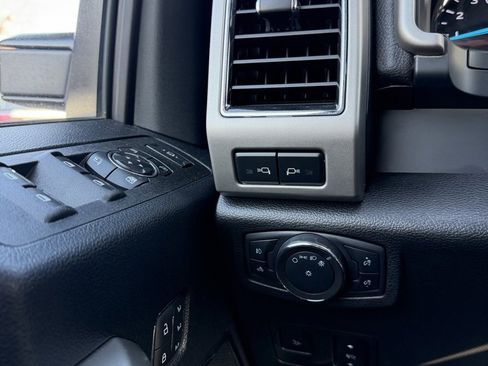 Used 2020 Ford F350 Lariat w/ Lariat Ultimate Package image 18