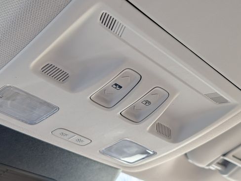 Used 2022 Ford Escape Titanium w/ Class II Trailer Tow Package image 24