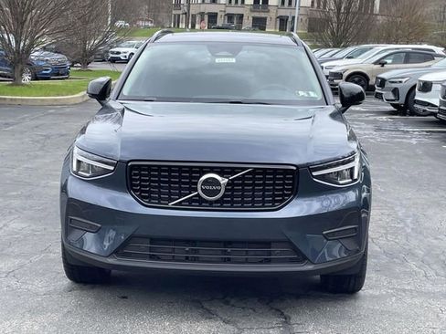 New 2026 Volvo XC40 B5 Core w/ Protection Package Premier AWD/4WD image 8