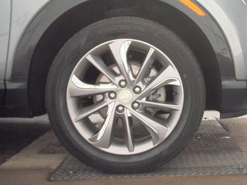 Certified 2023 Buick Encore GX Essence w/ Advanced Technology Package image 5