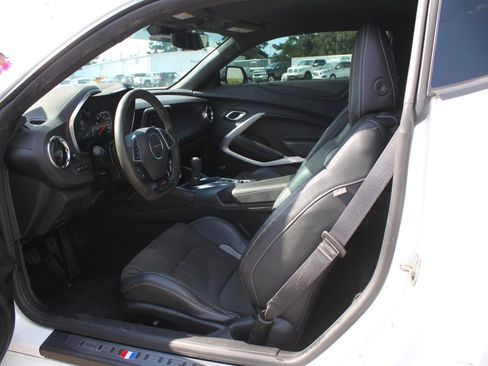 Used 2021 Chevrolet Camaro SS image 12
