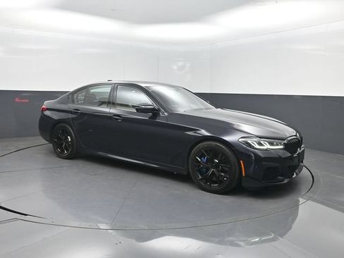 Used 2021 BMW M550i xDrive w/ Dynamic Handling Package AWD/4WD image 33