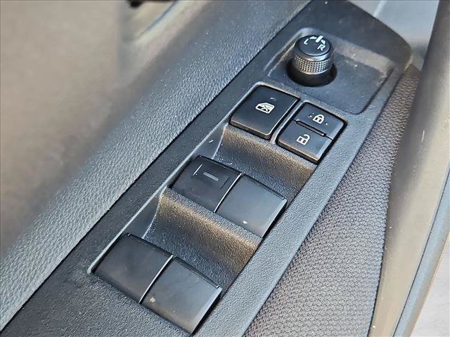 Used 2026 Toyota Corolla LE FWD image 11