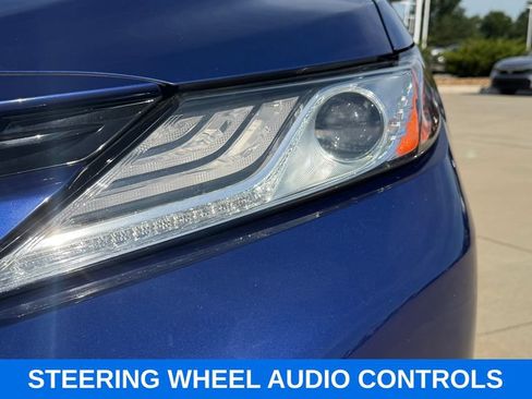 Used 2018 Toyota Camry XLE w/ Protection Package (Q2) FWD image 9