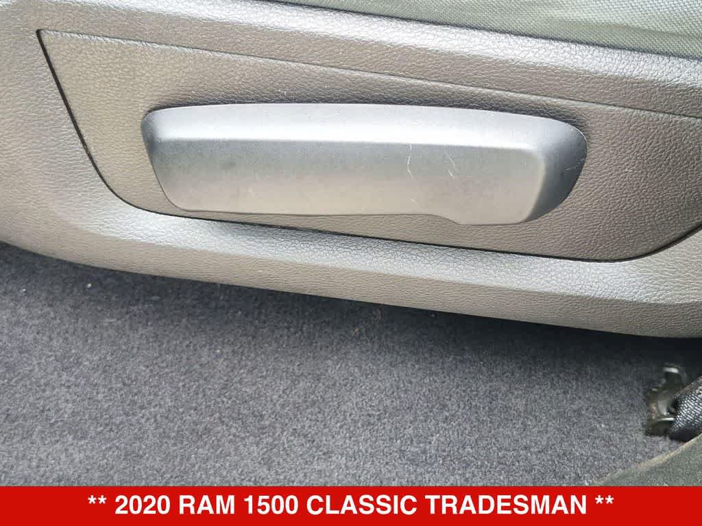 Used 2020 RAM 1500 Tradesman w/ Chrome Plus Package RWD image 16