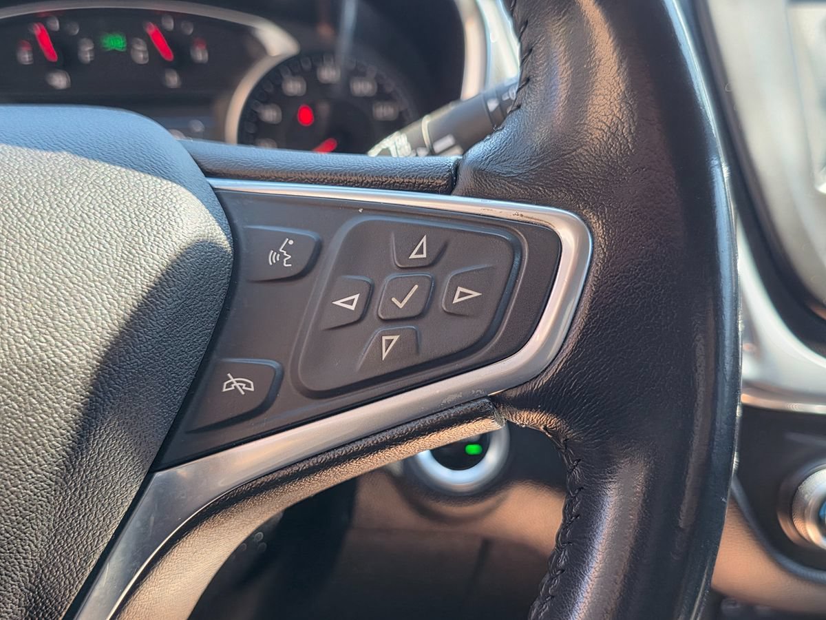 Used 2019 Chevrolet Equinox LT AWD/4WD image 36