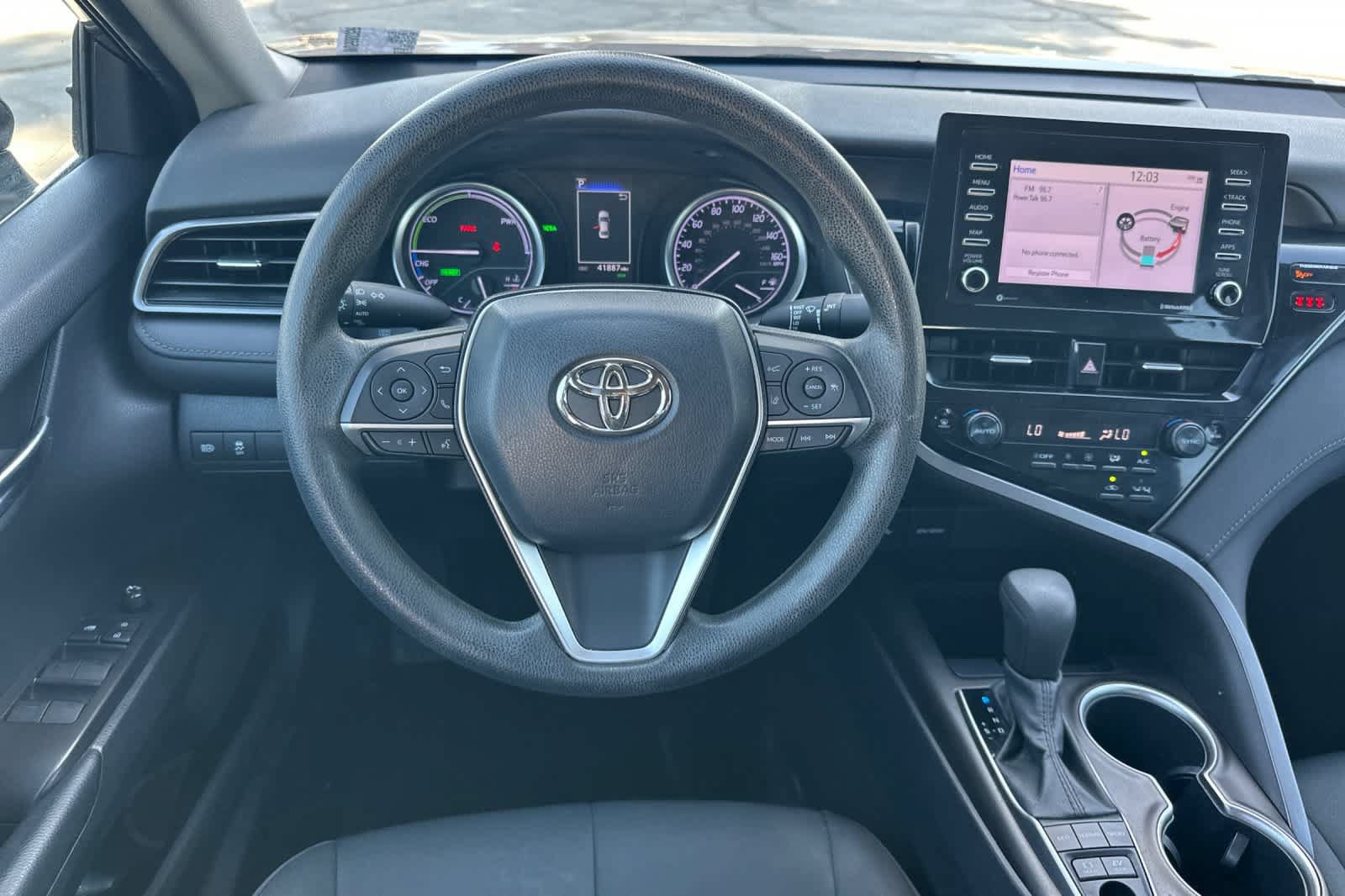 Used 2021 Toyota Camry LE FWD image 15