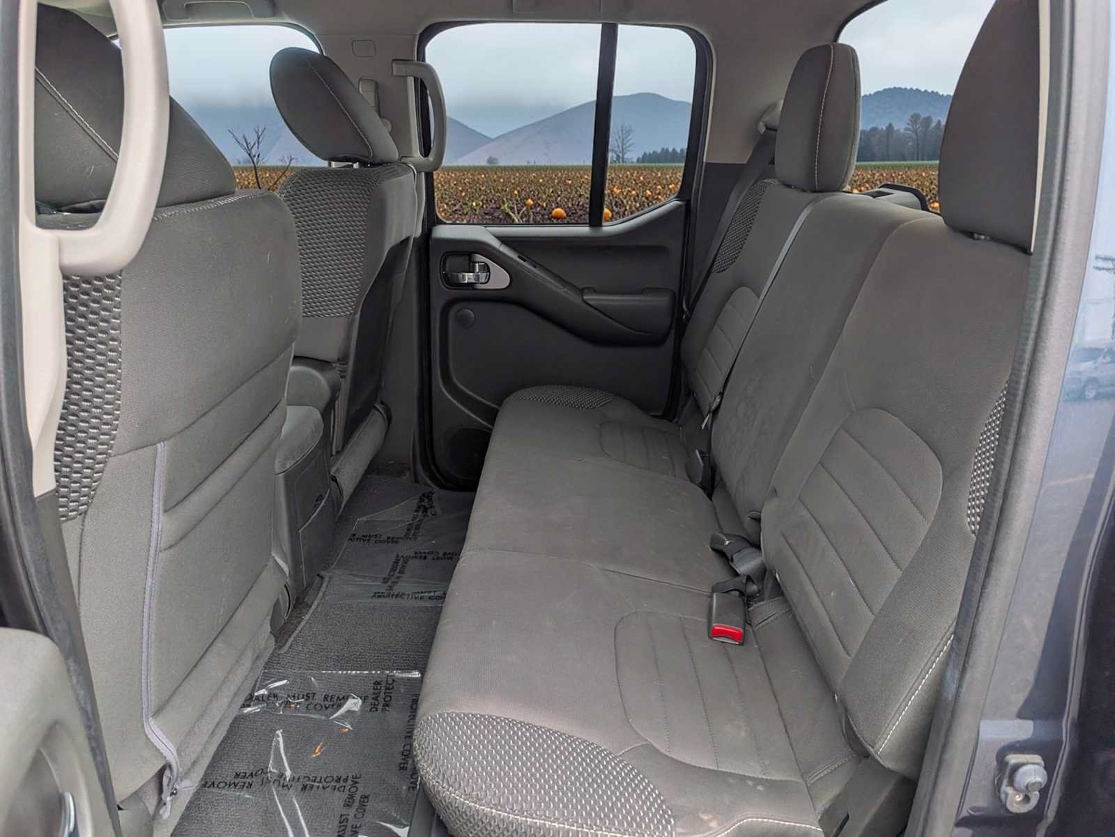 Used 2013 Nissan Frontier PRO-4X AWD/4WD image 18