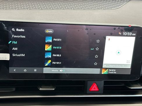 Used 2026 Kia Carnival LXS FWD image 21