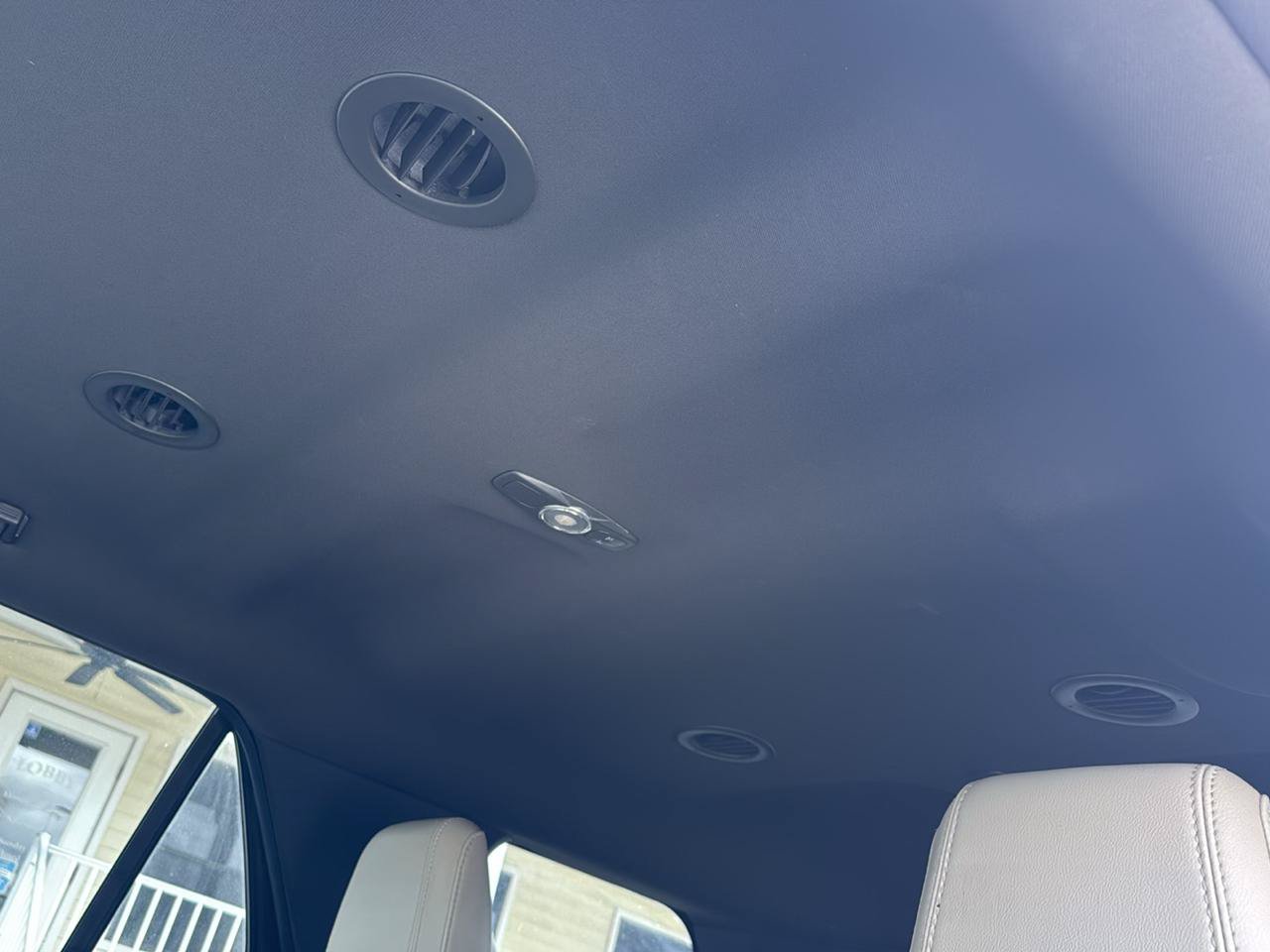 Used 2014 Ford Explorer XLT w/ Equipment Group 202A FWD image 31