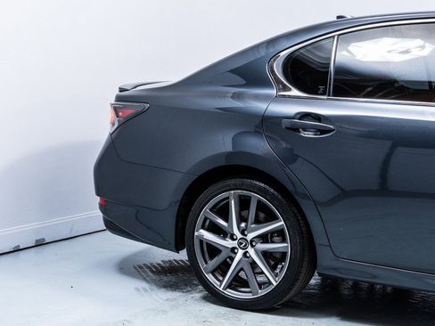 Used 2019 Lexus GS 350 F Sport image 11
