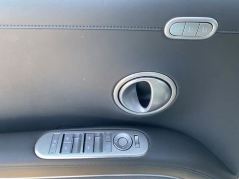 Certified 2026 Hyundai Palisade Calligraphy FWD image 8