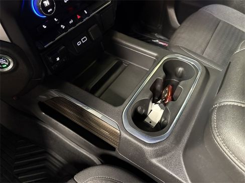 Used 2021 Chevrolet Silverado 1500 LT Trail Boss image 19