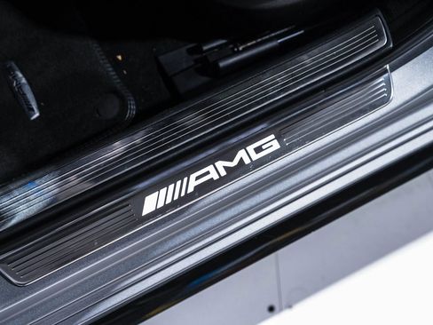 Used 2017 Mercedes-Benz S 63 AMG 4MATIC Sedan image 23