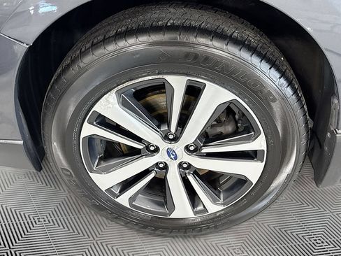 Used 2019 Subaru Outback 2.5i Limited AWD/4WD image 32