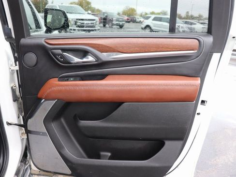 Used 2023 GMC Yukon XL Denali Ultimate image 20