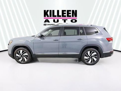 Used 2025 Volkswagen Atlas SEL image 4