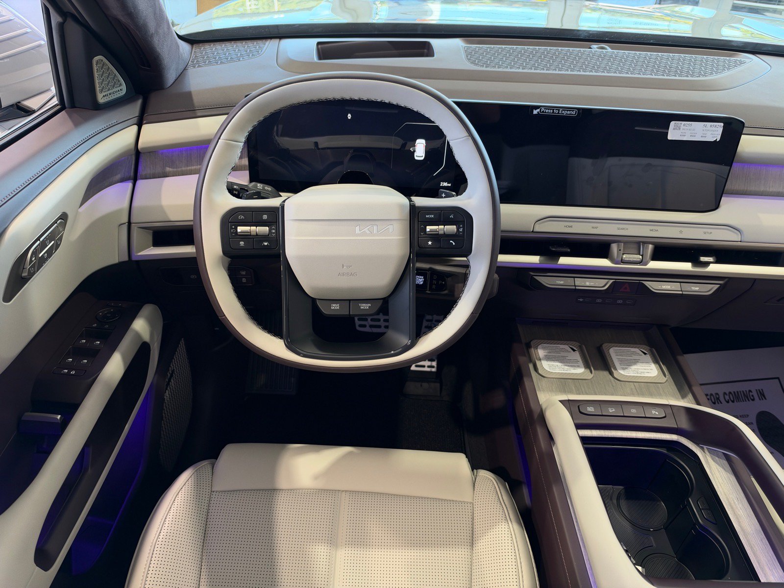 New 2027 Kia Telluride SX Prestige AWD/4WD image 11