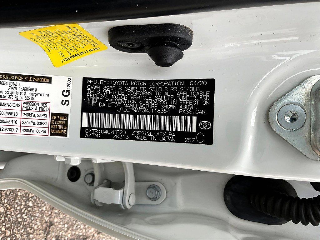 Used 2021 Toyota Corolla LE FWD image 21