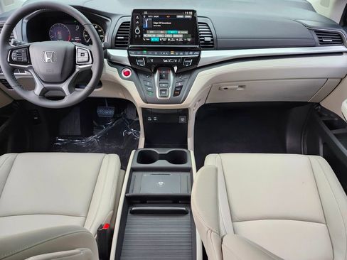 New 2026 Honda Odyssey EX-L image 10