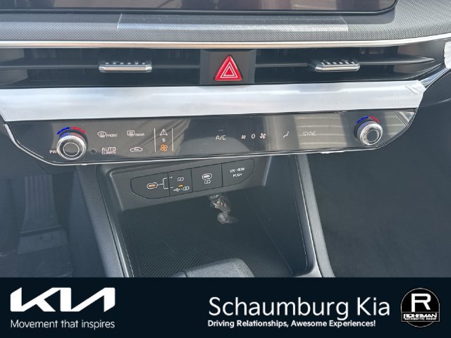 New 2026 Kia K5 LXS FWD image 8