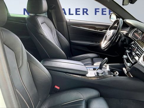 Used 2019 BMW 530i xDrive w/ Convenience Package image 29