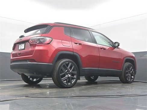 New 2026 Jeep Compass Latitude image 51