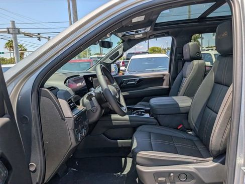 New 2026 Chevrolet Suburban High Country AWD/4WD image 5