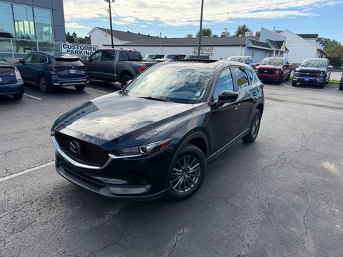 Used 2020 MAZDA CX-5 Touring AWD/4WD image 3