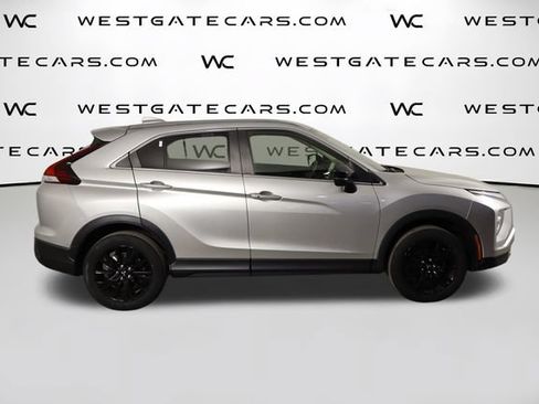 Used 2024 Mitsubishi Eclipse Cross LE AWD/4WD image 40