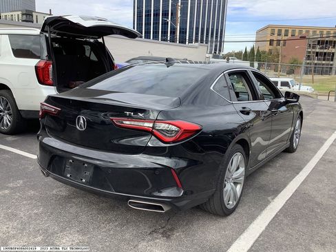 Used 2023 Acura TLX w/ Technology Package image 5