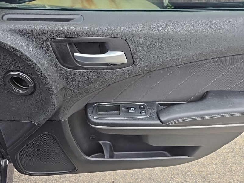 Used 2019 Dodge Charger R/T RWD image 31