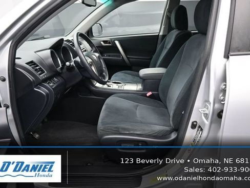 Used 2009 Toyota Highlander Sport AWD/4WD image 25