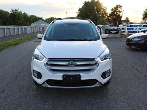 Used 2018 Ford Escape SEL AWD/4WD image 2