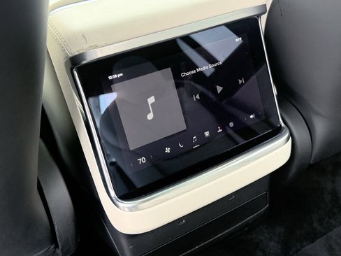 Used 2023 Tesla Model X AWD/4WD image 67
