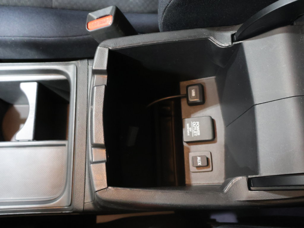 Used 2015 Honda CR-V LX image 30