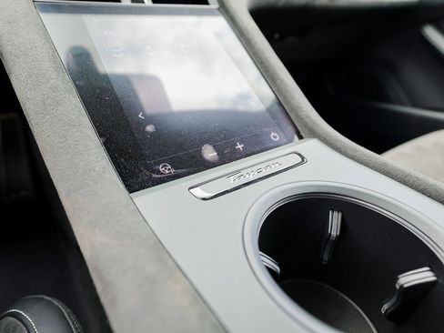 Certified 2024 Porsche Taycan GTS image 20